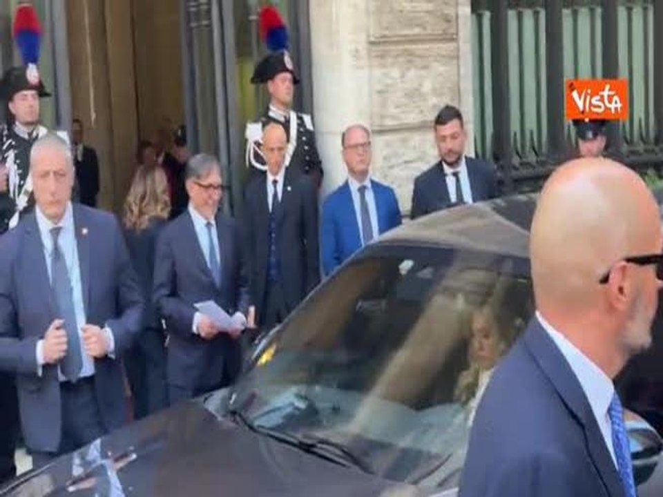 Meloni entra in Senato per informativa in Aula