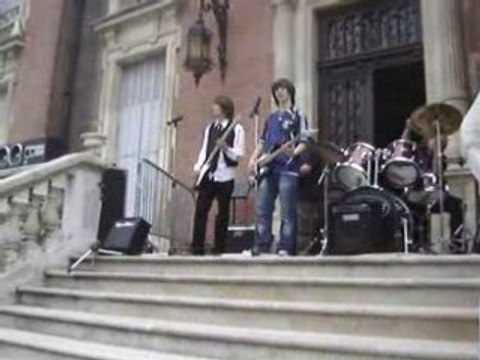 Concert 07/06/08 Bursting Creepy