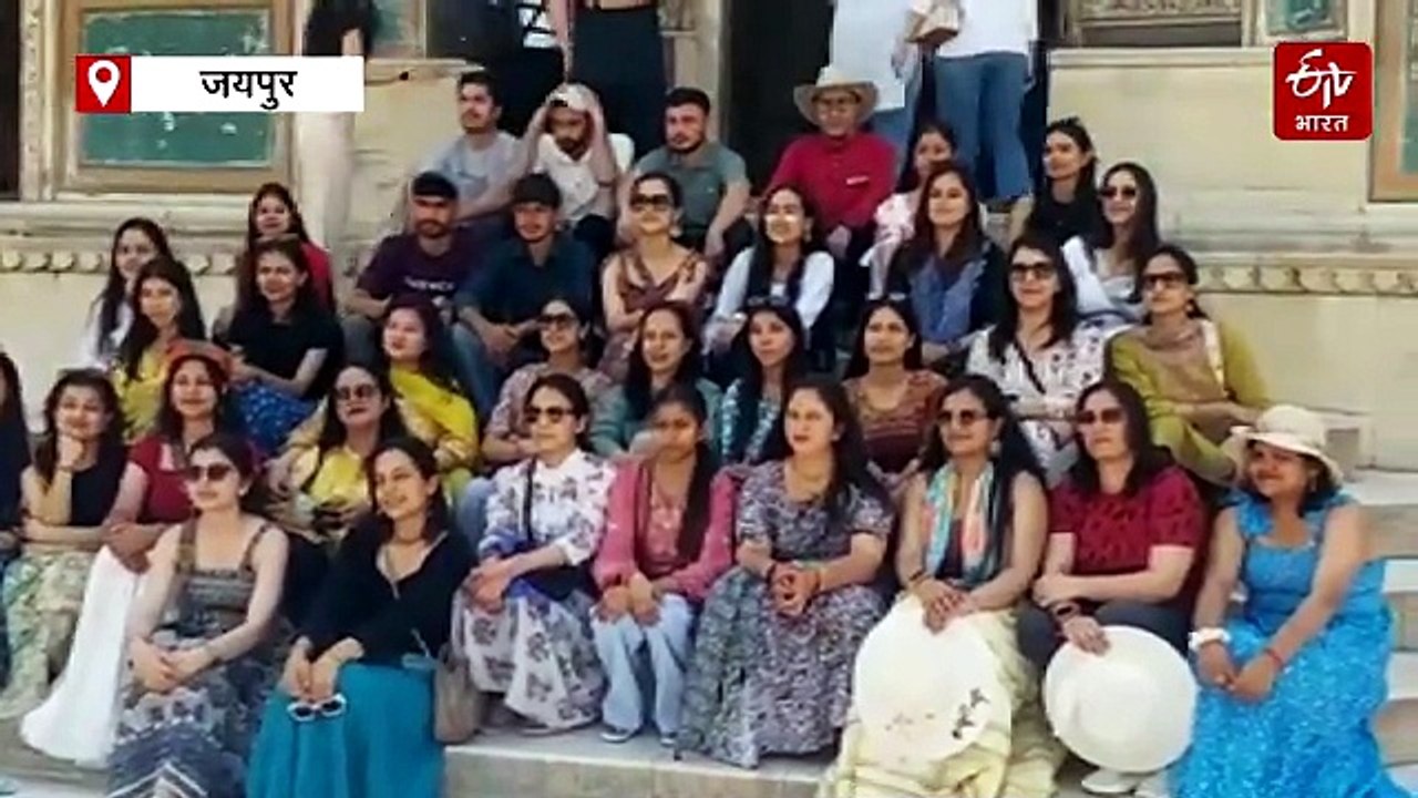 मौसम में बदलाव से पर्यटकों की संख्या में उतार-चढ़ाव, ऑफ सीजन में भी पर्यटक स्थलों पर सैलानियों की रौनक