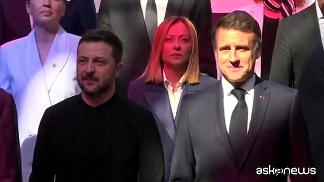A Parigi è la giornata del vertice dei volenterosi con Zelensky