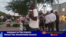 Worship In The Streets - Watch The Atmosphere Change