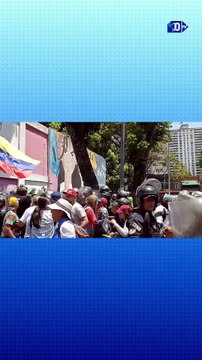 La gente ignora el “aumento responsable” de Delcy Rodríguez y lleva el reclamo a Miraflores