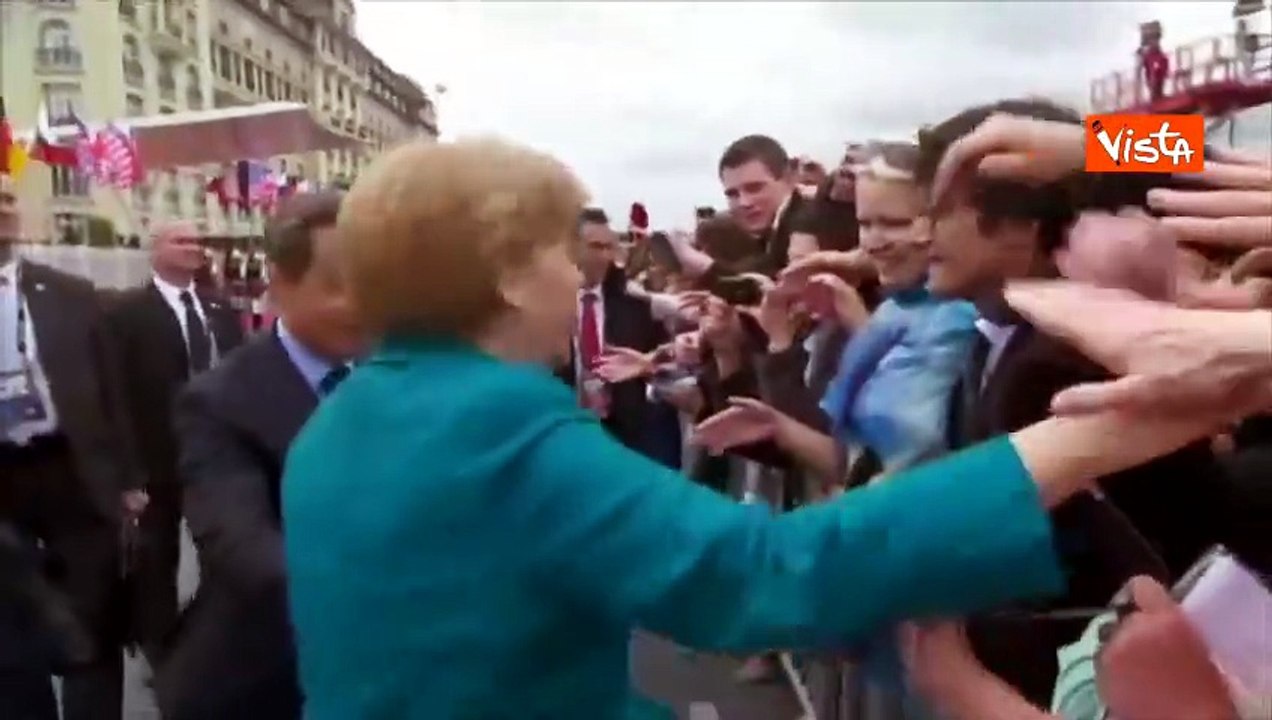 Sarkozy condannato a 5 anni. Eccolo al G8 Francia 2011 con Obama, Merkel e Berlusconi