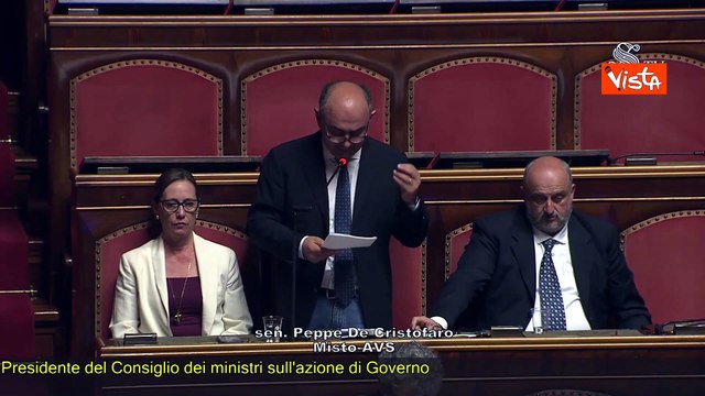 De Cristofaro (M5s): Italiani vi hanno detto chiaramente che Governi passano, ma Costituzione resta