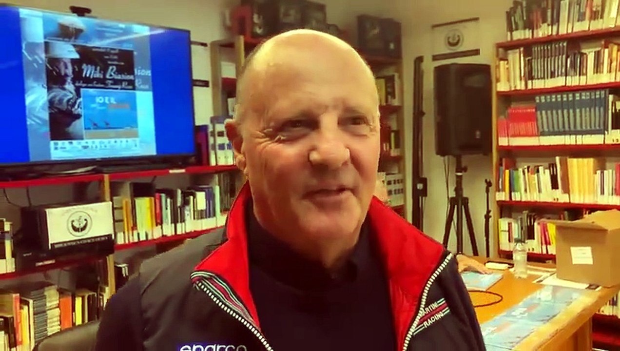 Olbia, il campione del rally Miky Biasion alla biblioteca civica