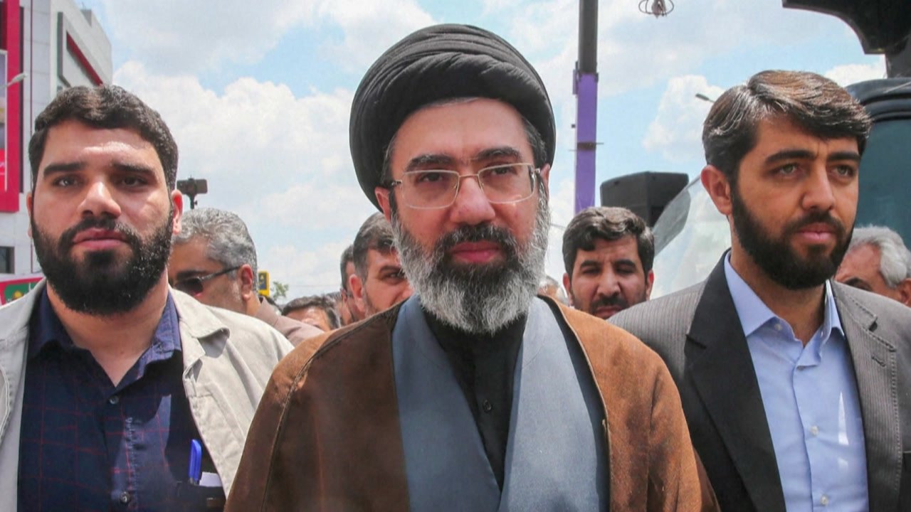 아버지 추모식에도 불참한 '모즈타바'...신변 이상설 가중 [앵커리포트] / YTN