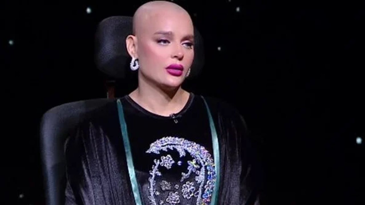 هبة السيسي تتحدث عن سبب رفضها الظهور بشعر مستعار وعلاقتها بـ "الترند"