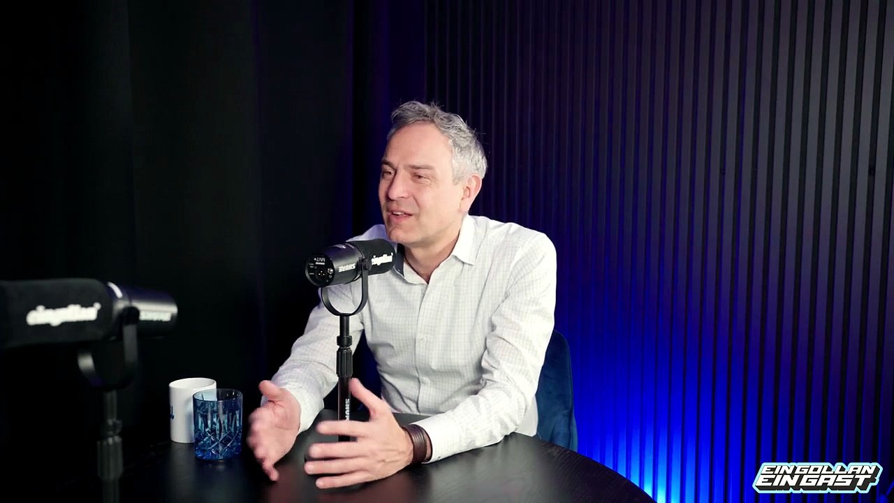 Unsere Regierenden halten uns für dumm - die NATO ist ein kriegerisches Bündnis - Dr Daniele Ganser objektiv