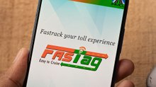 FASTag नहीं या बैलेंस कम, अब टोल पर देना होगा ज्यादा पैसा, जानें नियम