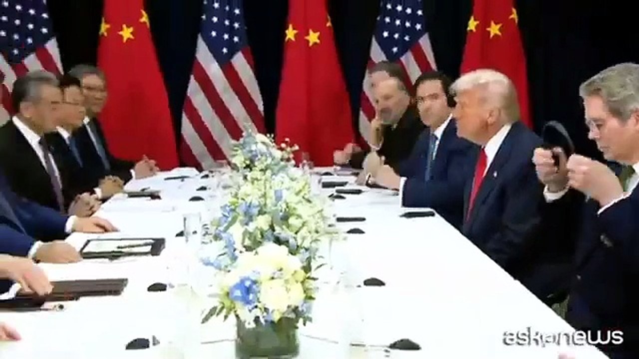 Trump vede Xi: "Grande successo". Sorrisi e accordo sulle terre rare