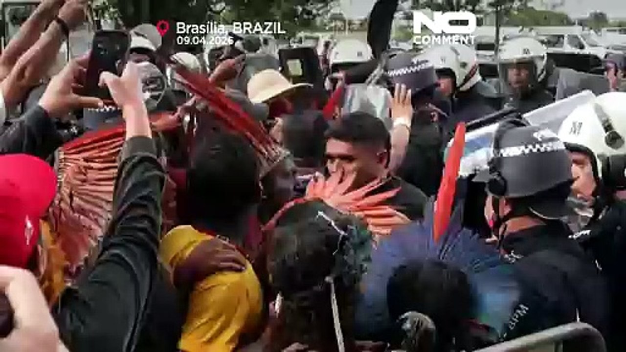 البرازيل: مسيرات للسكان الأصليين في برازيليا تدخل يومها الثالث احتجاجا على حقوق الأرض