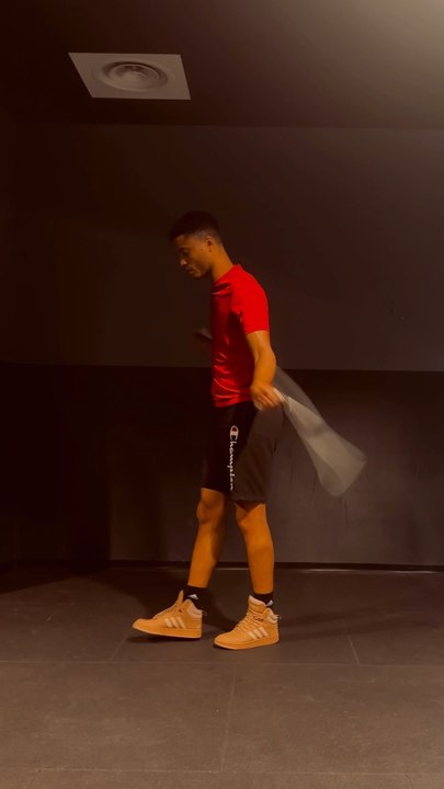 Some jump rope manipulation