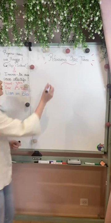 📏 Maîtrise les représentations paramétriques de droites (niveau Terminale) !Dans cette playlist, je t’explique pas à pas tout ce qu’il faut savoir pour être prêt(e) le jour du bac 🚀