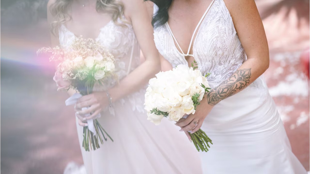 FEMME ACTUELLE- MAPR : douche froide pour Mélanie après le mariage