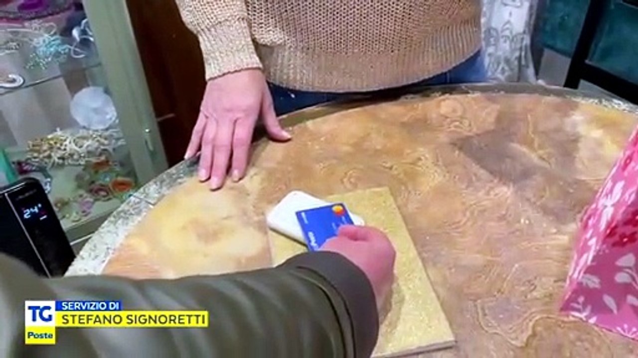 Poste Italiane regina dei pagamenti digitali con Postepay
