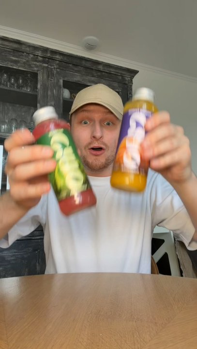 Les nouveaux Ciao Kombucha 😱✨ deux nouvelles saveurs de la boisson créée par Squeezie, ni plus ni moins que la saveur pastèque 🍉 et mangue passion 🥭 la manguuuueeeuuu 🤣Et toi c’est quoi ta saveur préférée ?