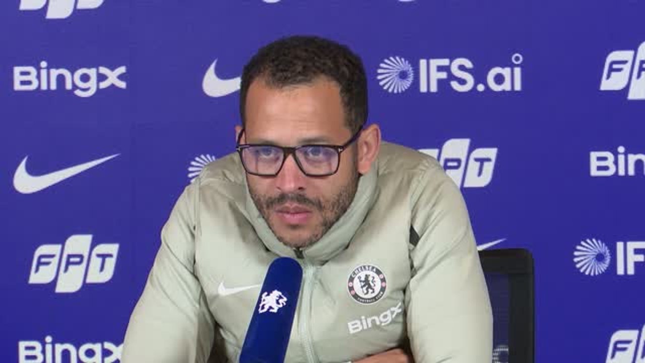 Chelsea - Rosenior : "Guardiola a influencé tout le monde du football"