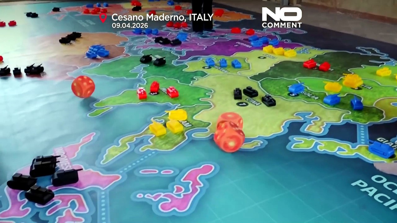 Italien: Brettspiele wie Go und Monopoly verbinden Generationen