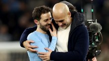 Guardiola bromea: "Estoy enfadado con Bernardo, le dije que cuando tomara una decisión me avisara"