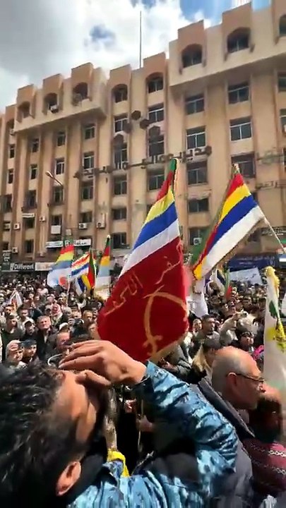 مظاهرة في السويداء تطالب بالاستقلال