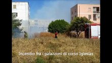 Video incendio fra i palazzi popolari corso Iglesias