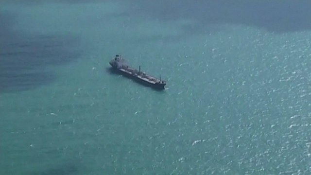 لا ناقلات نفط عبرت مضيق هرمز رغم مرور يومين على الهدنة