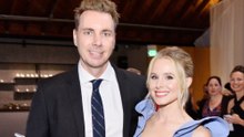 Dax Shepard cries as he recalls Kristen Bell's moving surprise for his dying dad