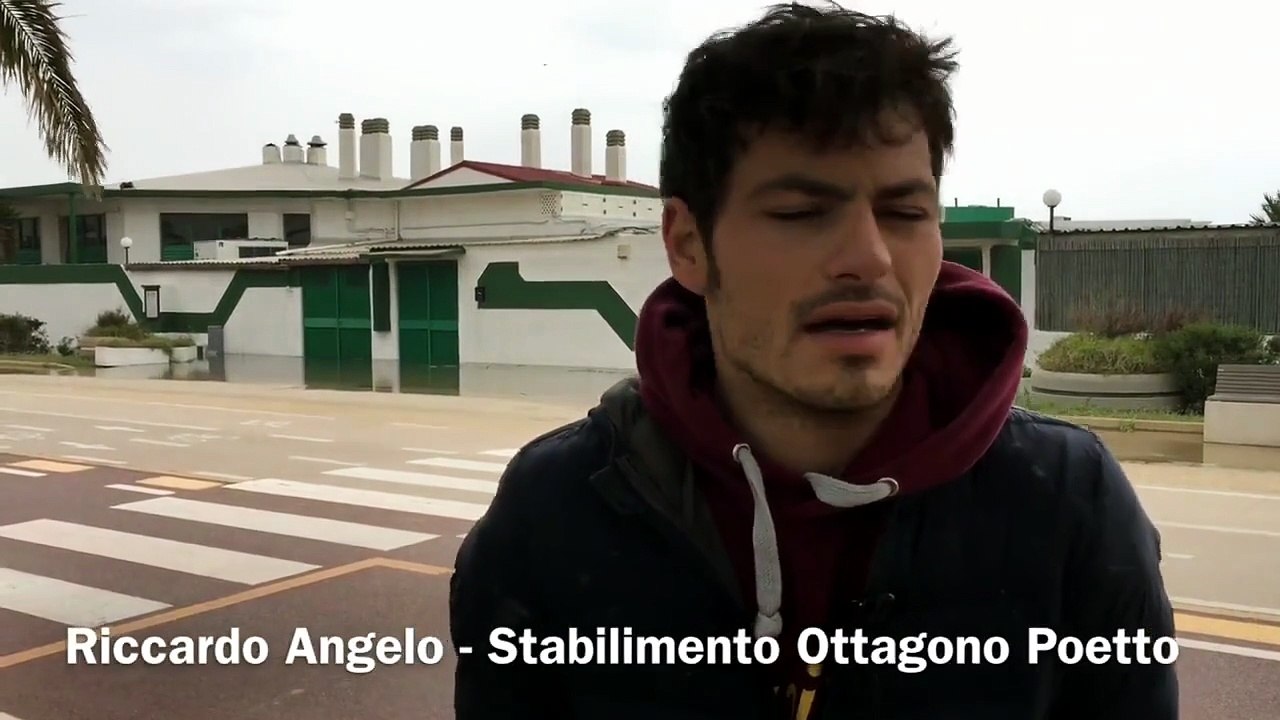 Mareggiata, danni al Poetto