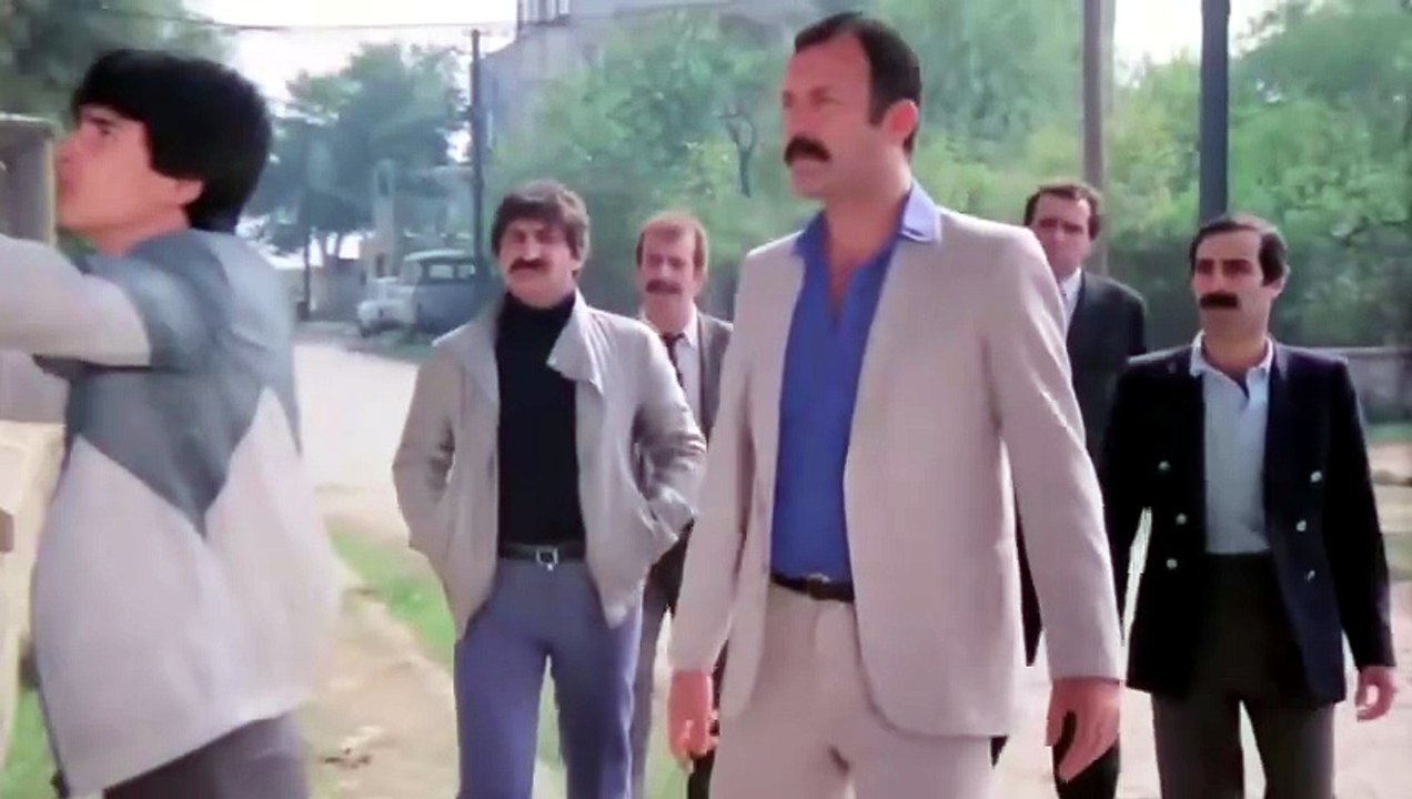 Erol, Müslüm'ün Adamlarını Haşat Ediyor (Kılıbık)