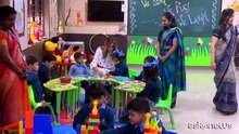 India, Melania Trump tra i bambini nella "classe della felicità"