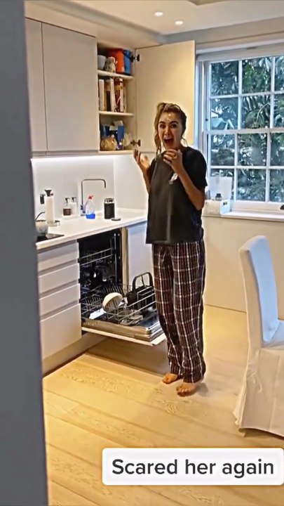 The Ultimate Jumpscare Compilation: Try Not To Laugh! 😂