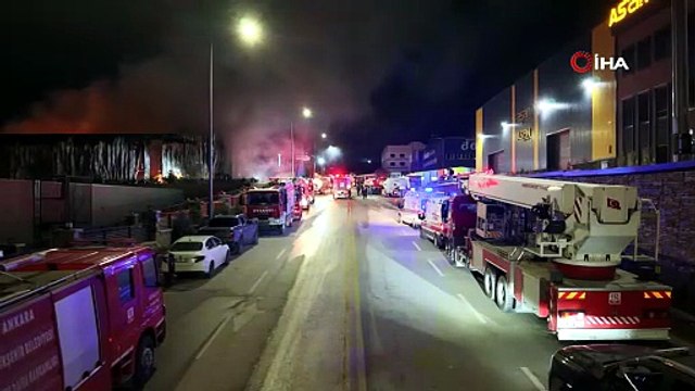 Ankara'da büyük fabrika yangını... Alevler geceyi gündüze çevirdi!