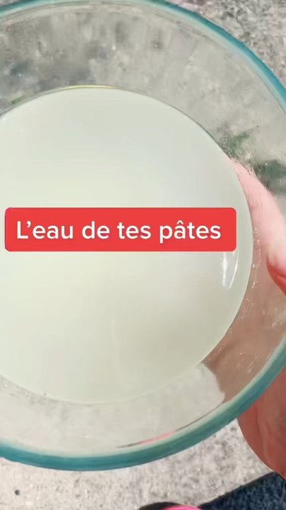Tu fais quoi de l’eau de tes pâtes ?