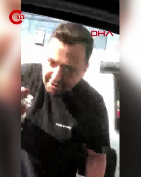 Üsküdar’da önünü kestiği aracın camını yumrukladı; 'Karakola gel' diye bağırdı(ÖZEL HABER)