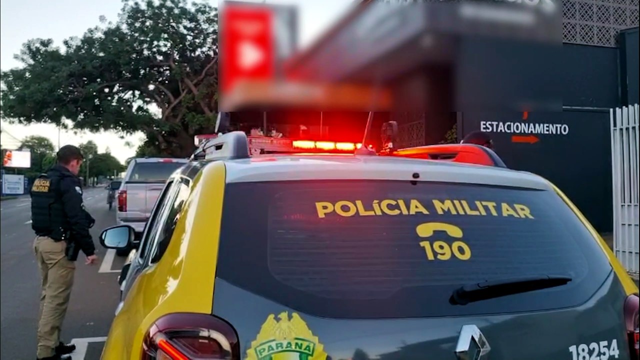 Restaurante é alvo de ladrões na madrugada desta terça-feira (12)