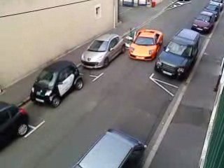 Départ d'une lamborghini