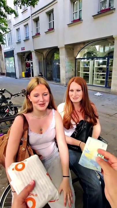 Elle finit vraiment le tacos en une minute ?🇫🇷😂