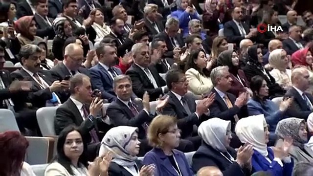 Cumhurbaşkanı Erdoğan: Türkiye’ye hizmet mücadelesini bugünden itibaren AK Parti çatısı altında yürütecek Afyonkarahisar ve Dinar belediye başkanlarımız ile belediye meclis üyelerimize aramıza hoş geldiniz safalar getirdiniz diyorum