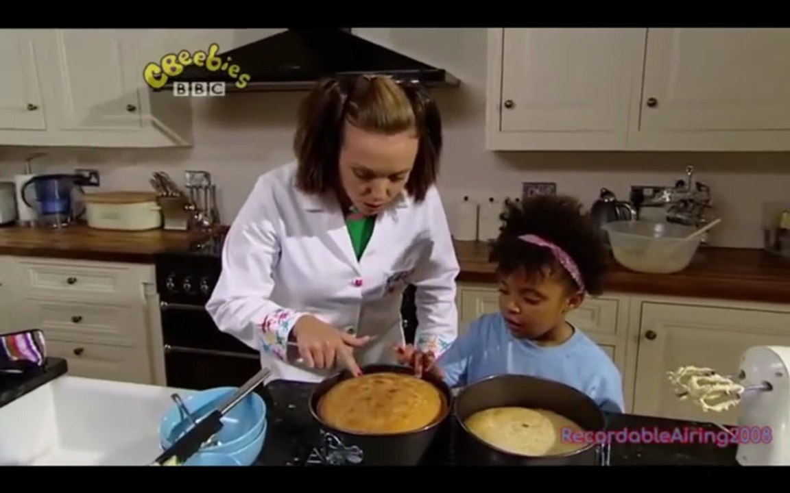 Cbeebies Nina And The Neurons Nina's Cake Bake 2x3...mp4