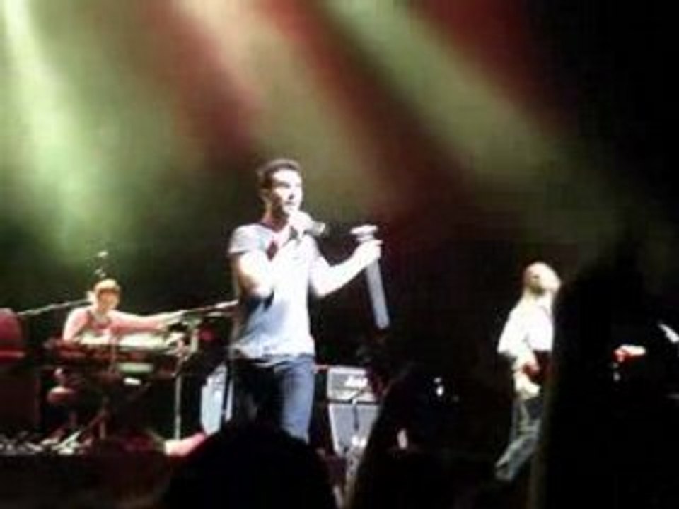 Maroon 5 - concert à l'Olympia - This love