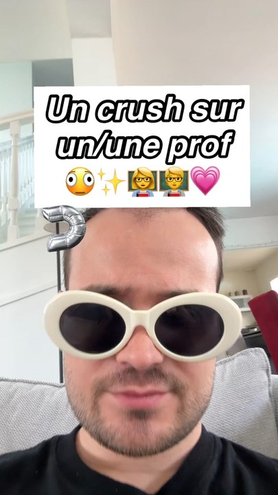 Est-ce que tu stalk beaucoup ? 🤨