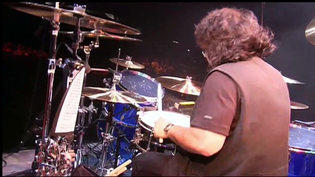 Cities on Flame with Rock-and-Roll - Blue Öyster Cult (live)