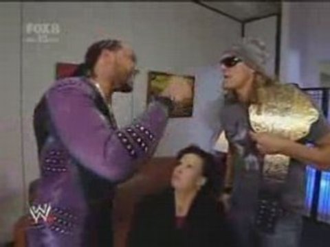 Smackdown 6.13.08 - Mvp & Edge w Vickie BackStage