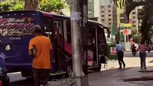Imprudencias de los autobuseros: usuarios señalan los malos hábitos de los conductores