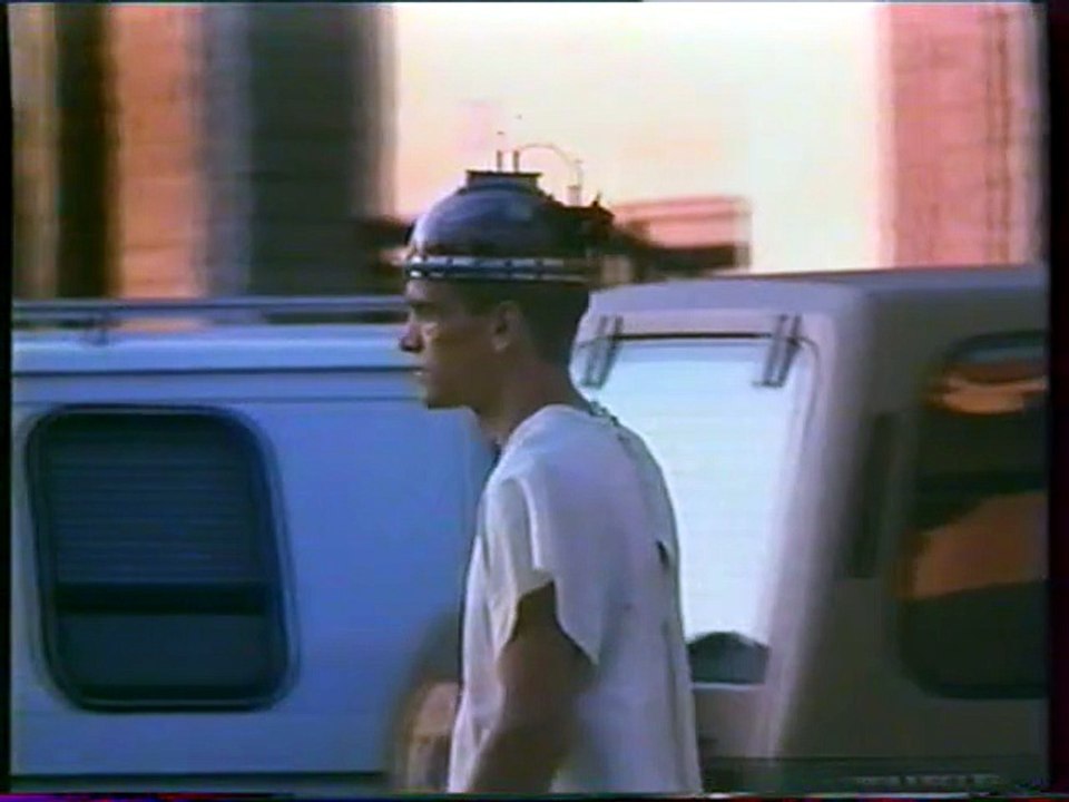 DOUCE NUIT, SANGLANTE NUIT 3 : COMA DEPASSE (1989)