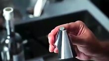 Magnetic Dual Jigger – Professional Stainless Steel Cocktail Measuring Tool for Bartenders 🍸