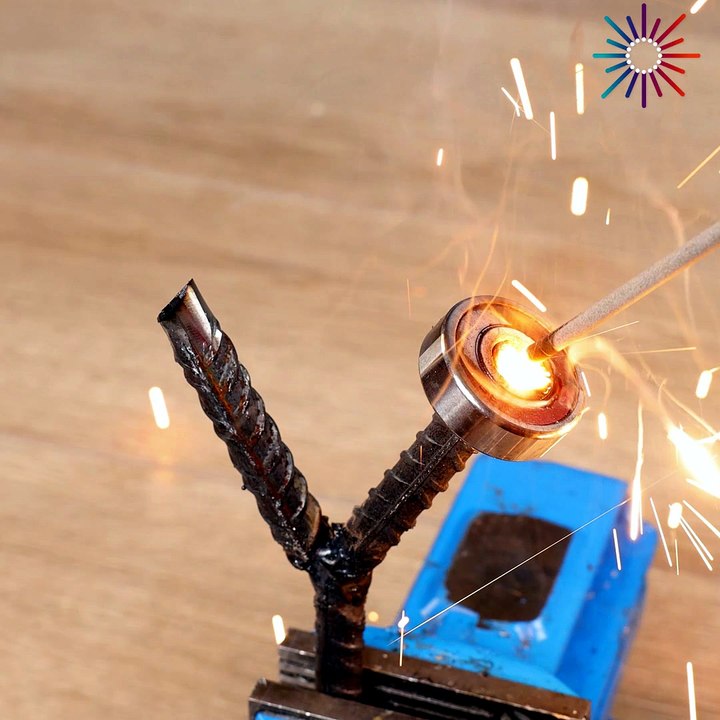 From metal rods to solid structures