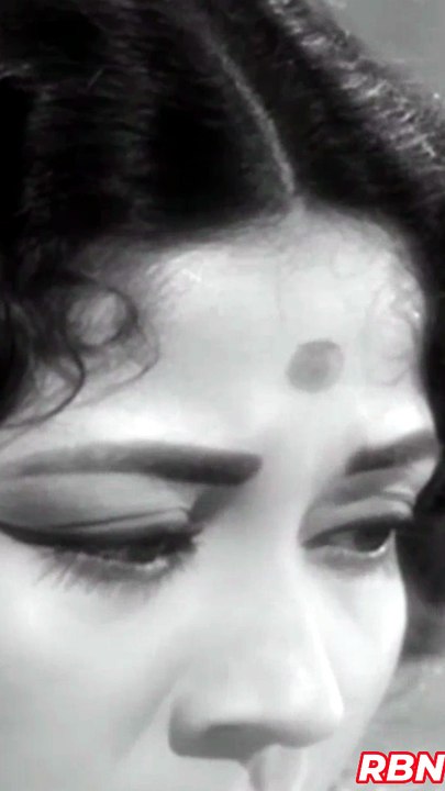Hum Tere Pyar me Sara Aalam Lata Didi Mina Kumari Raj Kumar-1