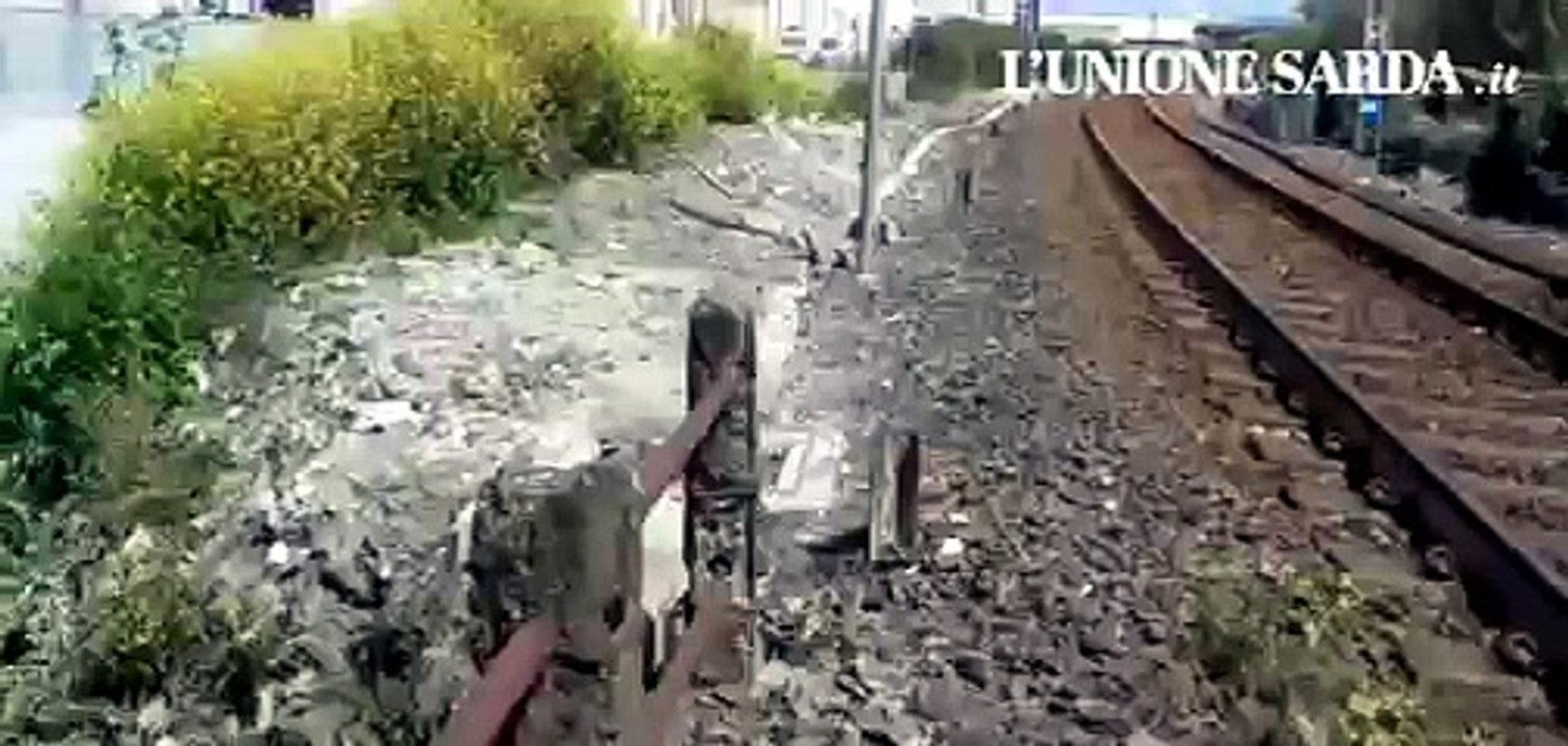 Sassari, canale di scolo acque piovane di Predda Niedda una fogna a cielo aperto. VIDEO