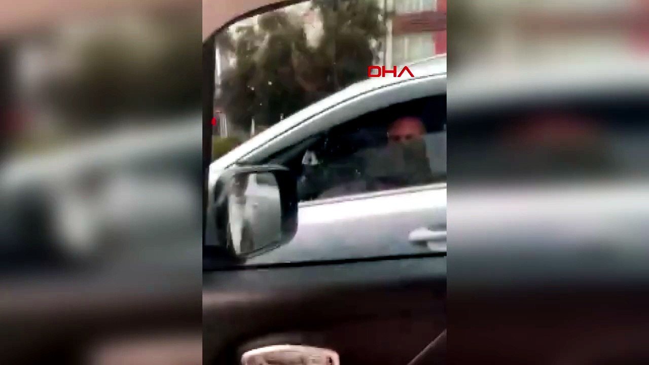 Beylikdüzü'nde araçta çocuğu olan kadının otomobiline saldıran sürücü gözaltında